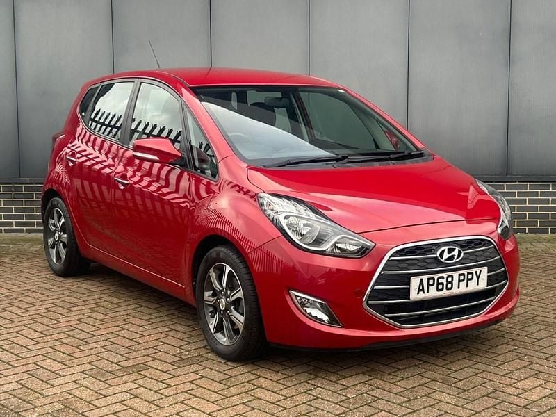 Red Used 2019 Hyundai i20 SE Hatchback | £9,995 (Super price) - Image 1/4