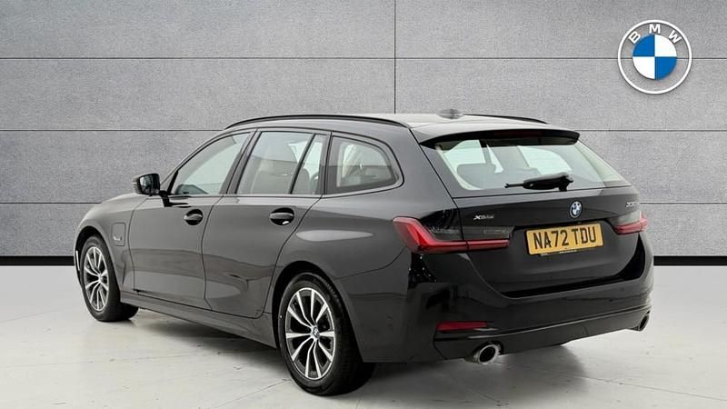 Used BMW 330e Sport Line 288 HP (211 kW) 2022 Black Estate