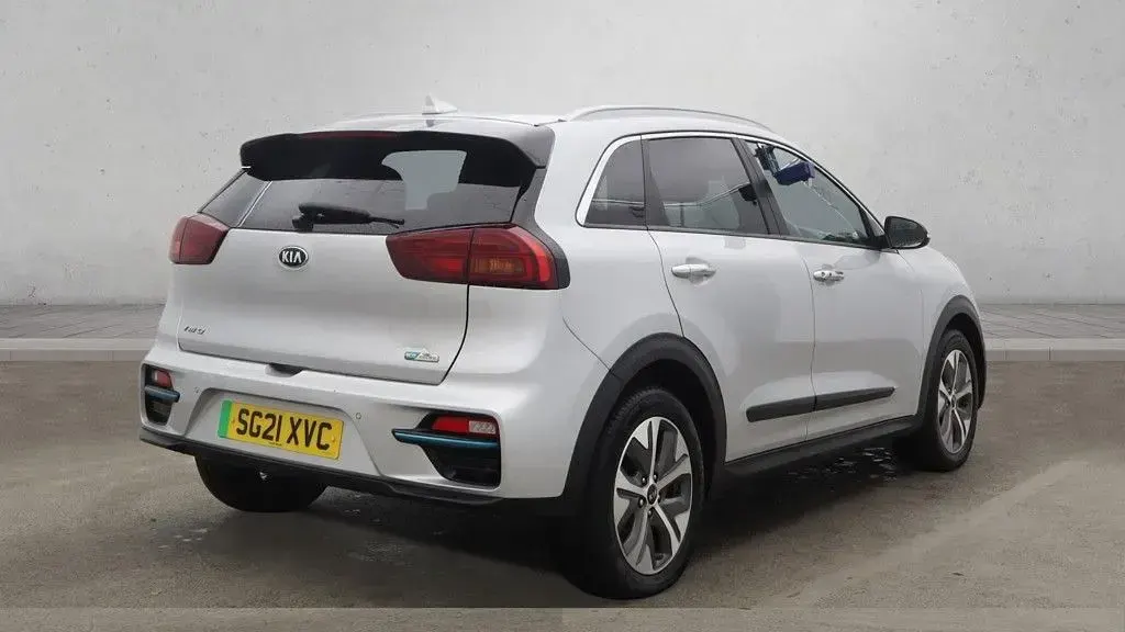 Used Kia e-Niro 147 kW (201 HP) 2021 SUV