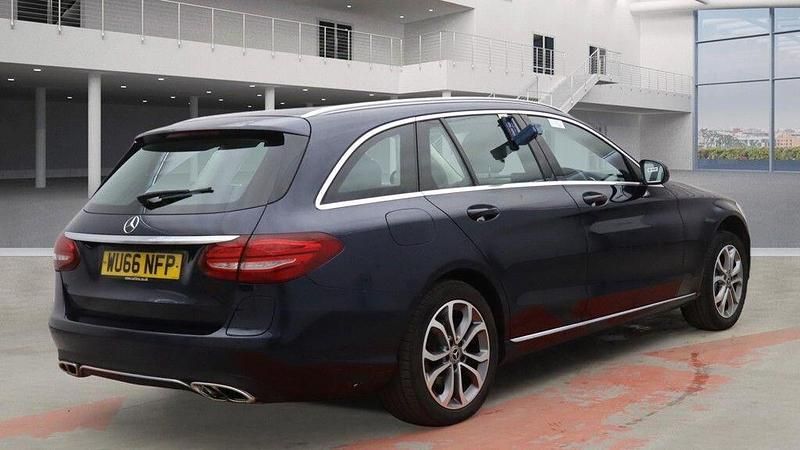 Used Mercedes C350e 2016 Blue Estate