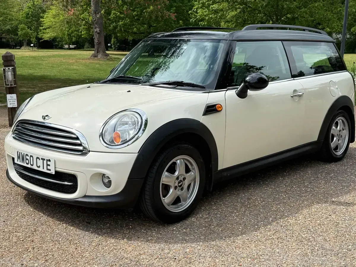 Usado Mini Cooper Clubman 2011 Blanco Familiar