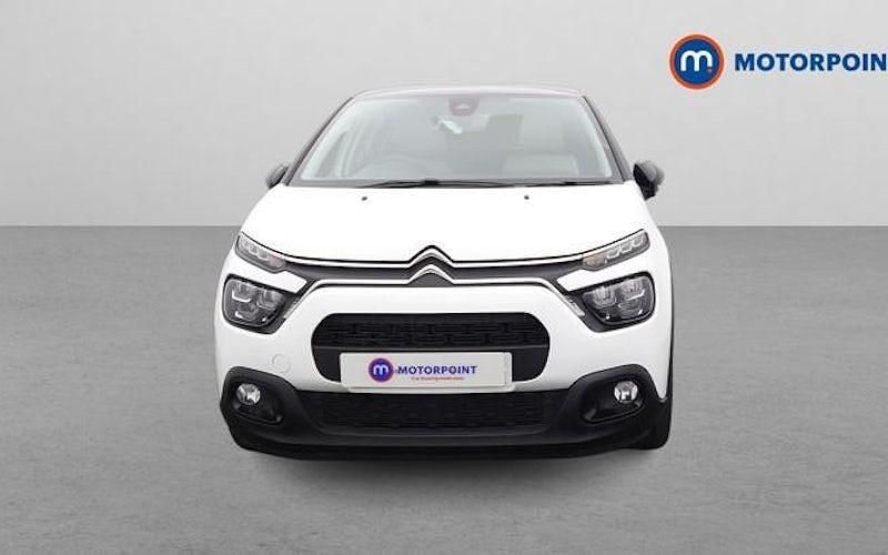 Used Citroën C3 PureTech 83 HP (61 kW) 2024 White Hatchback