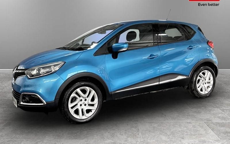 Used Renault Captur Dynamique 90 HP (66 kW) 2015 SUV