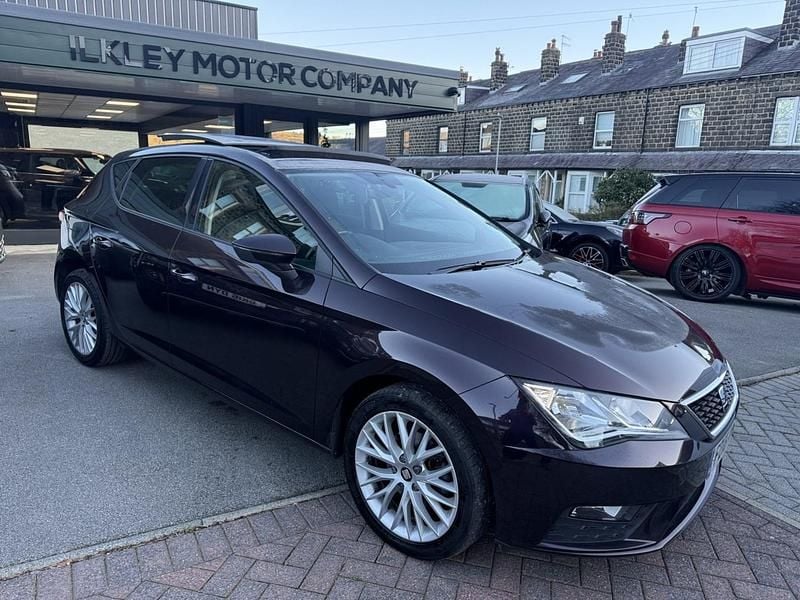 Used Seat Leon SE Dynamic 115 HP (84 kW) 2018 Mauve/purple Hatchback