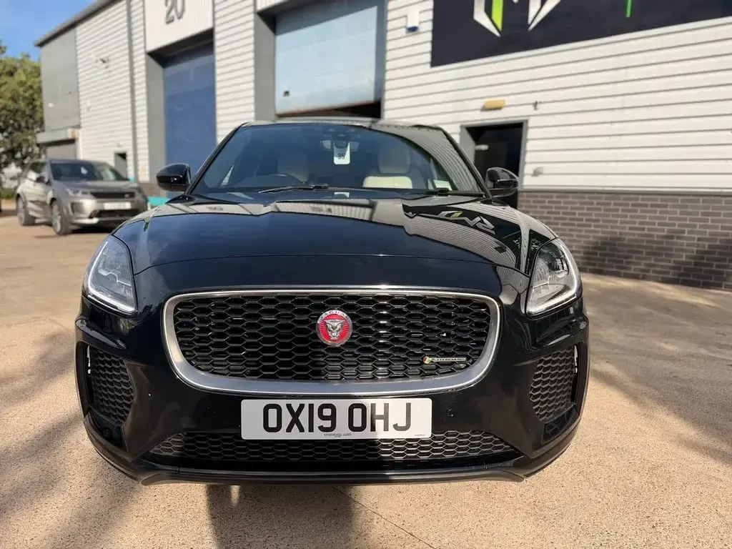 Used Jaguar E-Pace R-Dynamic 150 HP (110 kW) 2019 Black SUV