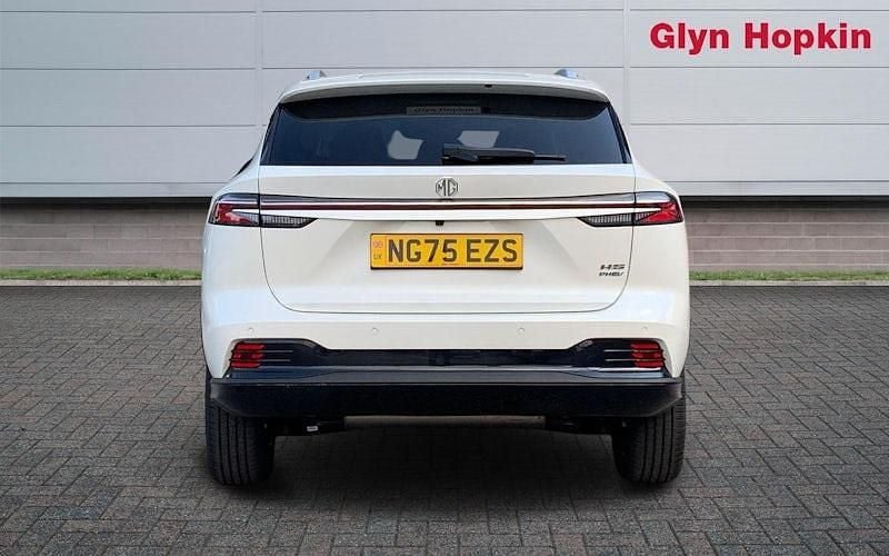 New MG HS Trophy 299 HP (219 kW) 2026 SUV