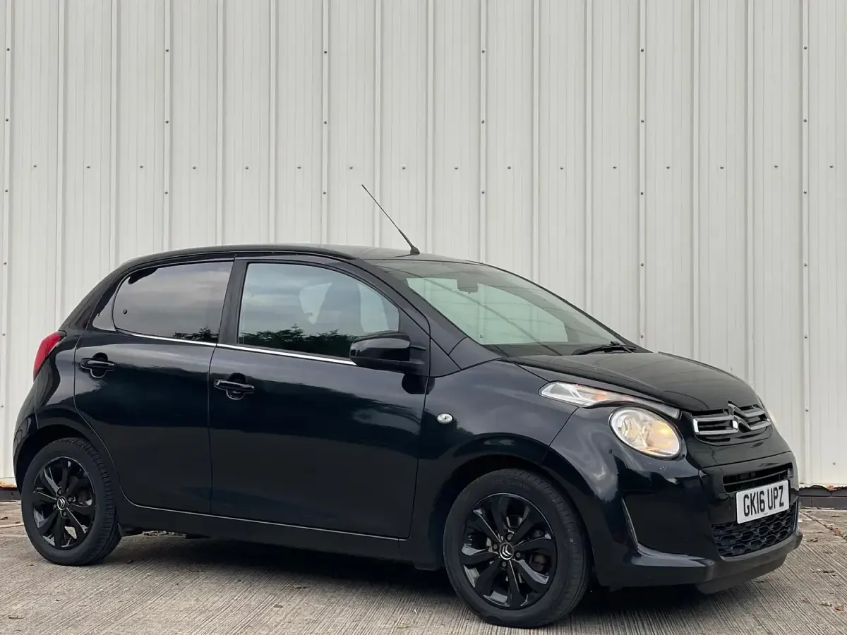 Used Citroën C1 Flair 82 HP (60 kW) 2016 Black Hatchback