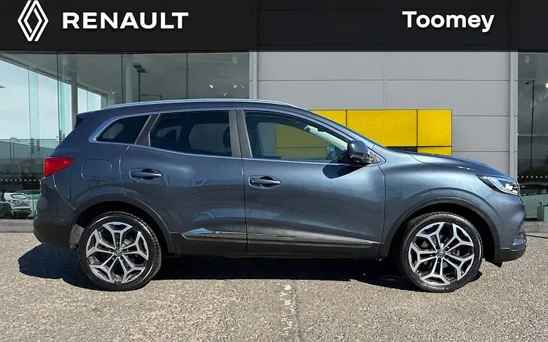Second-hand Renault Kadjar Techno 140 CP (102 kW) 2022 Gri SUV