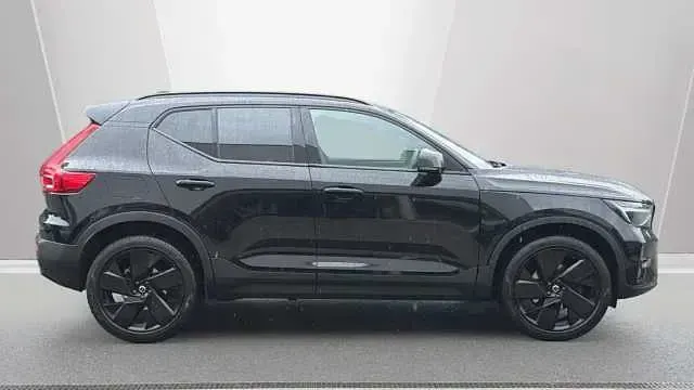 Used Volvo XC40 Plus 194 HP (142 kW) 2026 SUV
