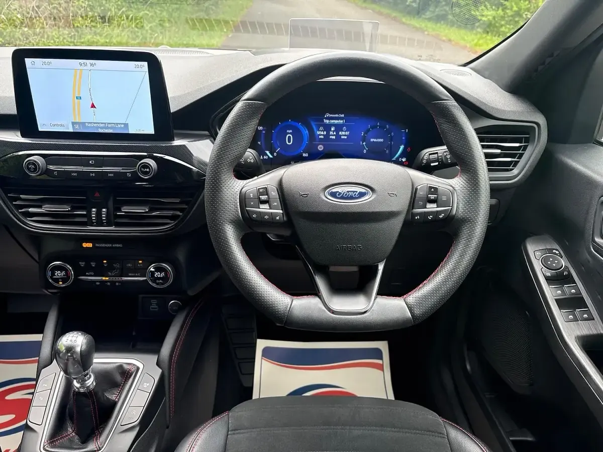 Used Ford Kuga ST-Line 150 HP (110 kW) 2020 White SUV