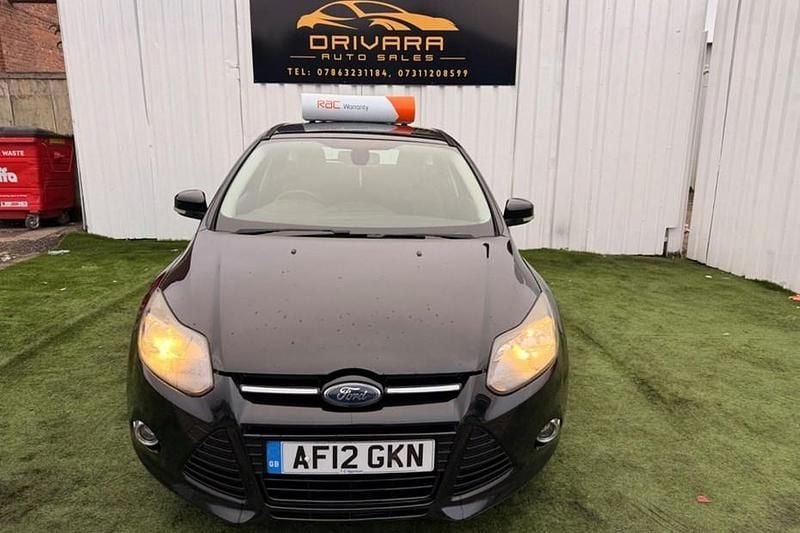 Black Used 2012 Ford Focus Titanium Hatchback | £2,495 (Good price) - Image 1/1