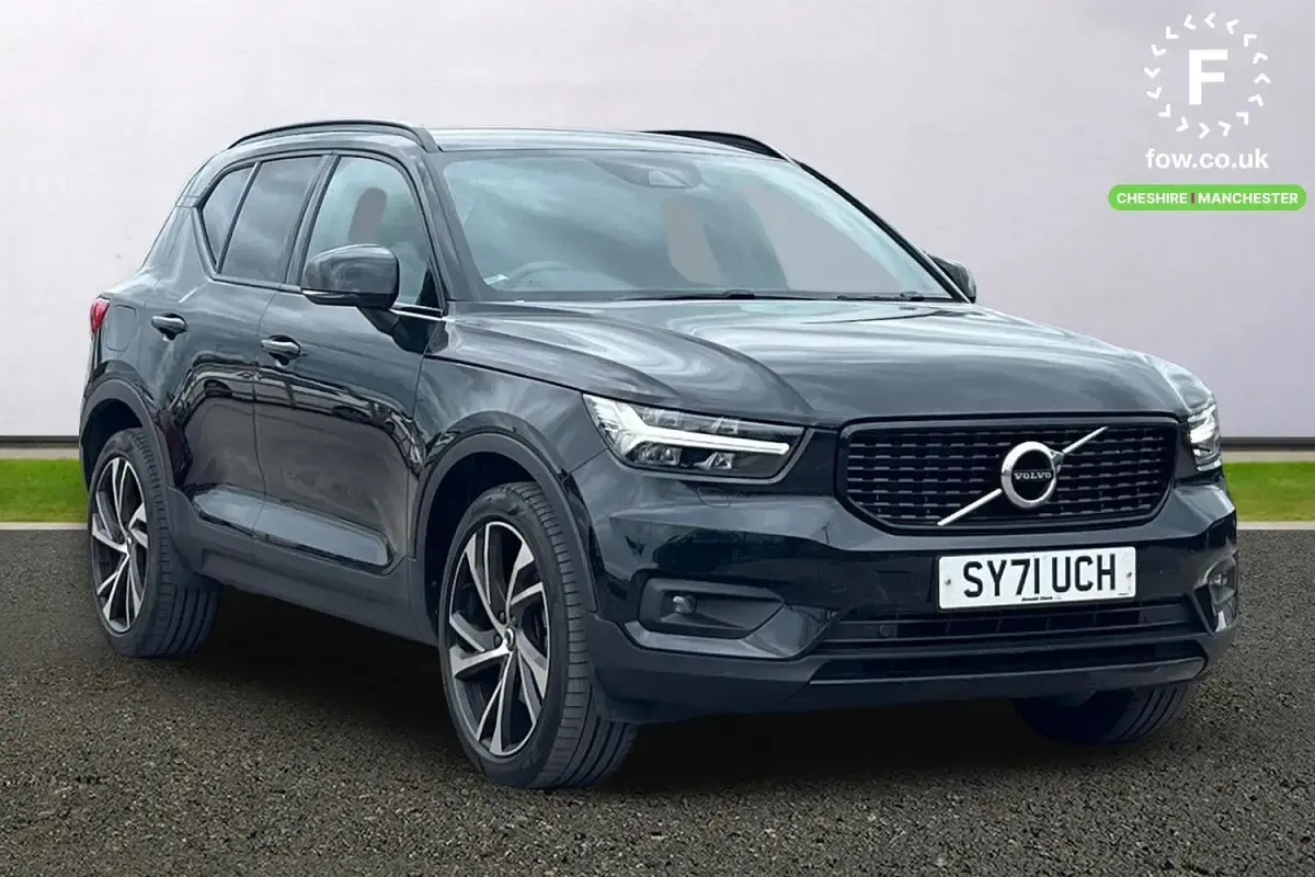Used Volvo XC40 R-Design Pro 197 HP (144 kW) 2021 SUV