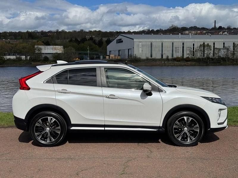 Used Mitsubishi Eclipse Cross 163 HP (119 kW) 2018 White SUV