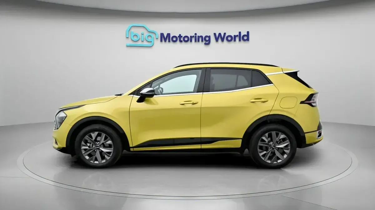 Usado Kia Sportage GT-Line 180 HP (132 kW) 2023 Amarelo SUV