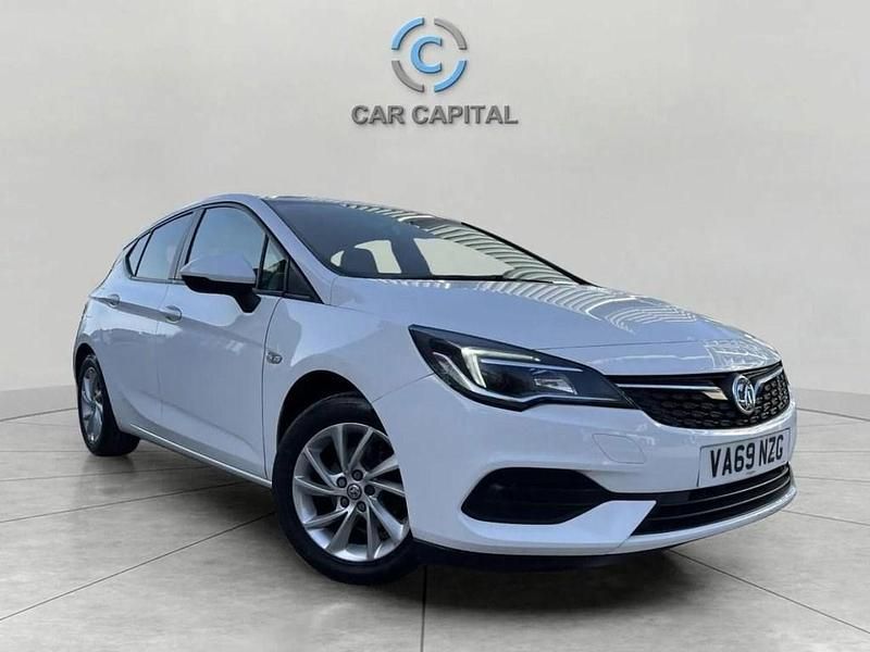 Second-hand Vauxhall Astra S 145 CP (106 kW) 2020 Alb Hatchback