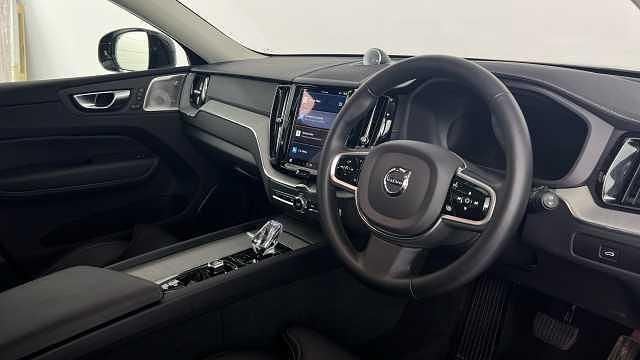 Used Volvo XC60 Ultra 247 HP (181 kW) 2025 Black SUV