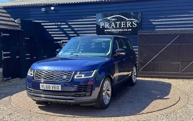 Used Land Rover Range Rover Vogue SE 404 HP (297 kW) 2020 SUV