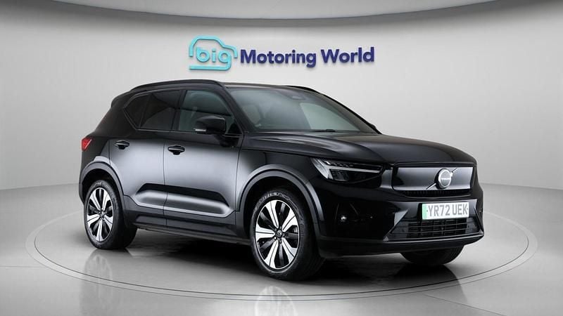 Black Used 2023 Volvo XC40 Plus SUV | £24,100 (Good price) - Image 1/4