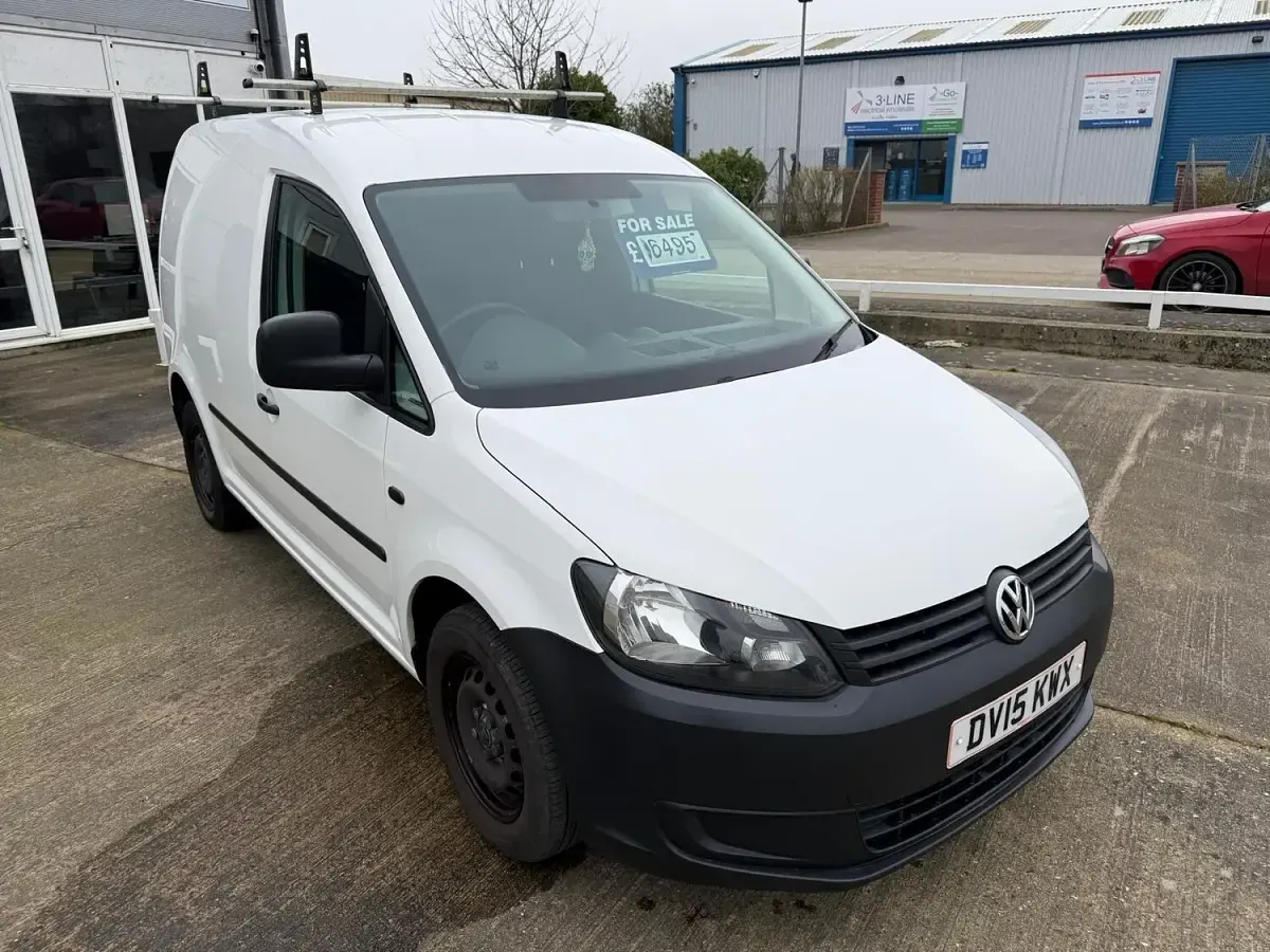 Used VW Caddy Startline 75 HP (55 kW) 2015 White MPV