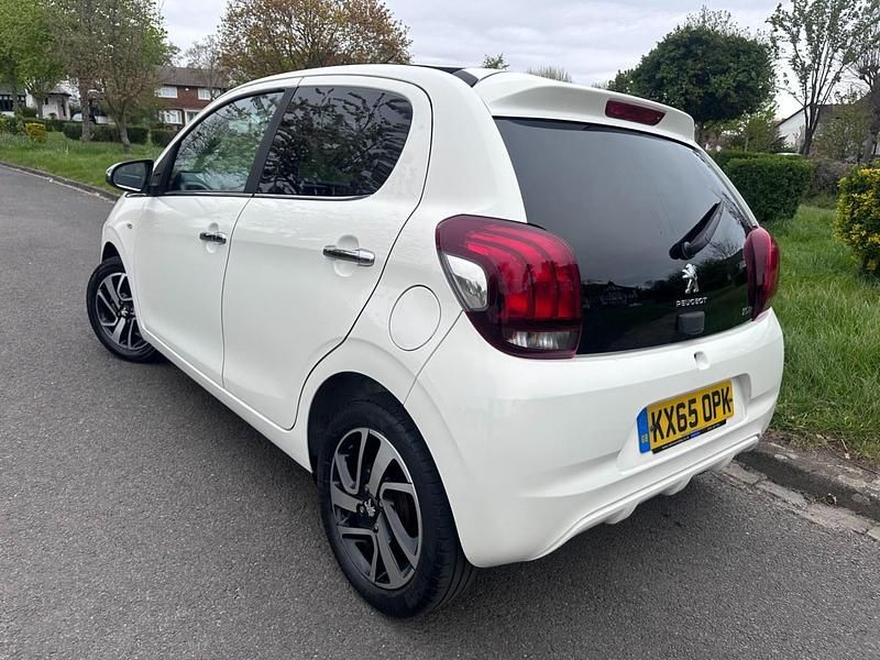 Używany Peugeot 108 Allure 82 KM (60 kW) 2015 Biały Hatchback