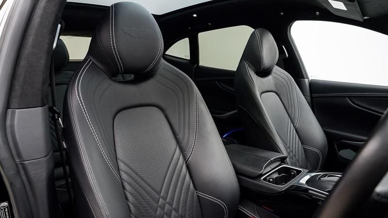 Used Aston Martin DBX 2022 SUV