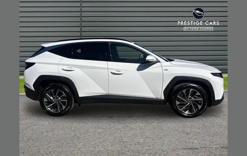 Usado Hyundai Tucson Premium 230 CV (169 kW) 2023 Blanco SUV