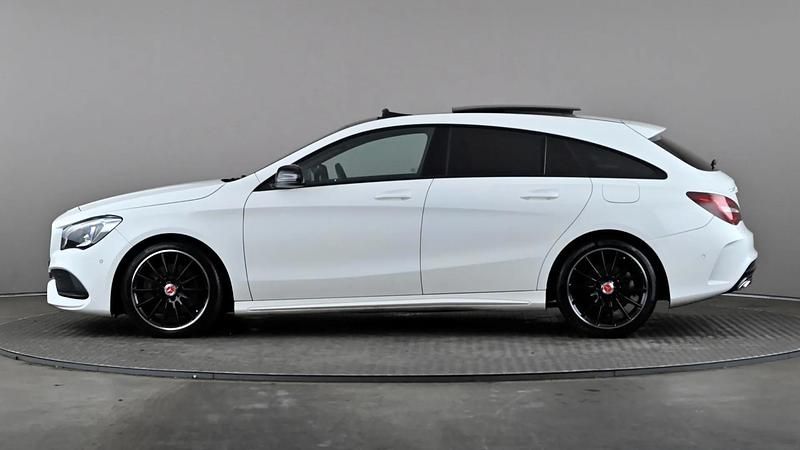 Used Mercedes CLA220 AMG line 170 HP (125 kW) 2019 White Sedan