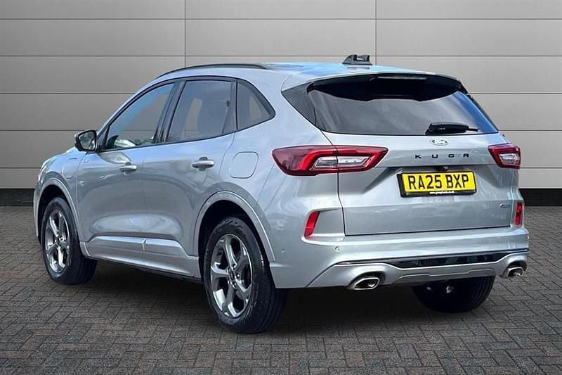 Begagnad Ford Kuga ST-Line 243 HK (178 kW) 2025 Silver SUV