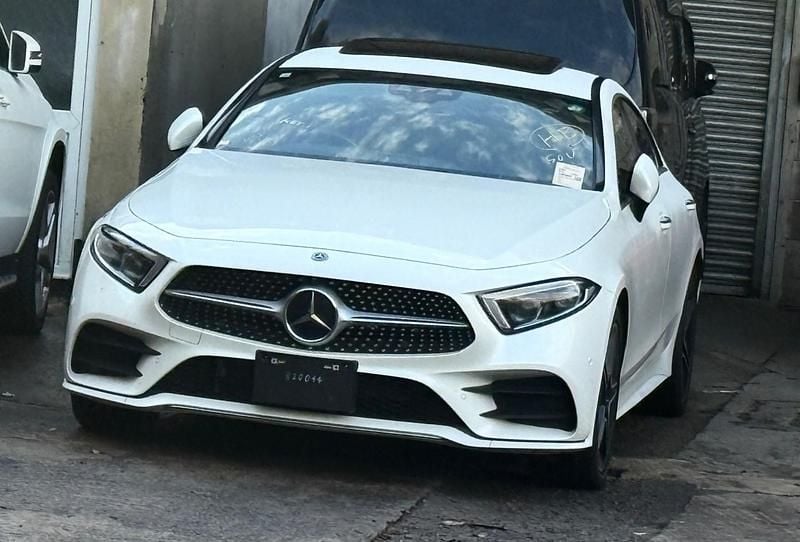 Used Mercedes CLS450 AMG line 2018 White