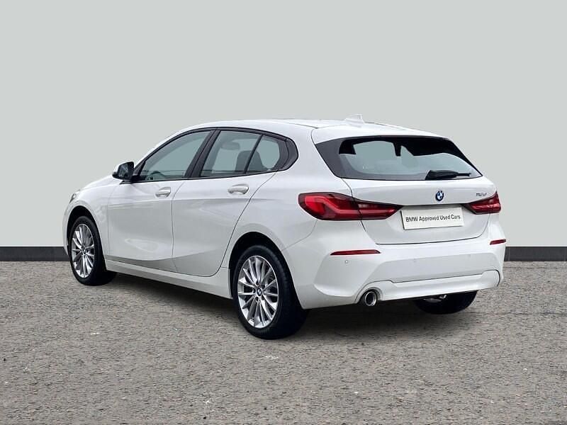 Used BMW 116 Comfort Edition 114 HP (83 kW) 2024 White Hatchback