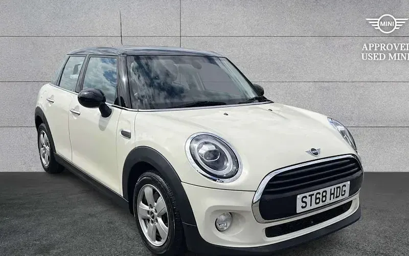 Used Mini Cooper Hatch 136 HP (100 kW) 2018 Hatchback