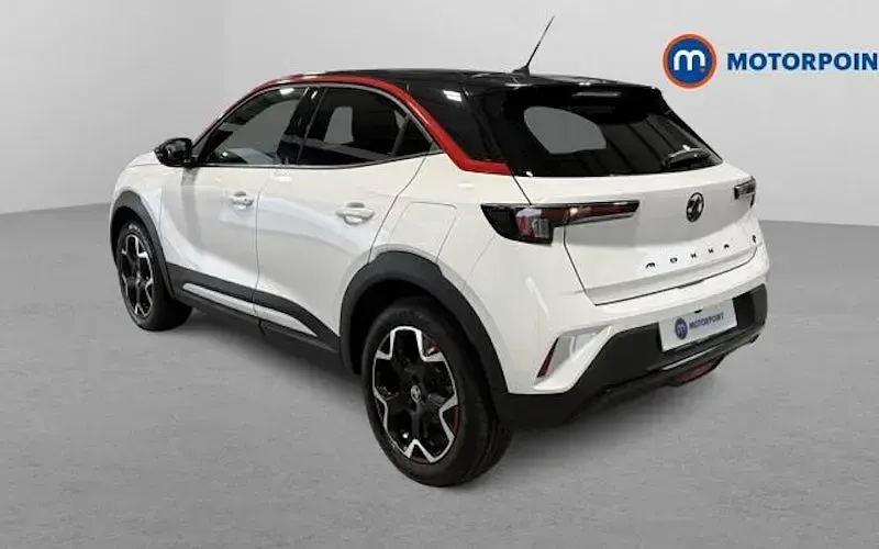 Second-hand Vauxhall Mokka 100 kW (136 CP) 2024 Alb SUV
