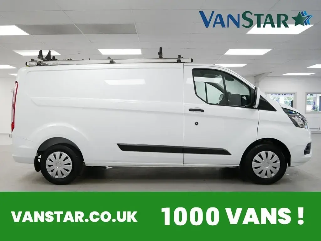 Used Ford Transit Custom Trend 105 HP (77 kW) 2023 White Van