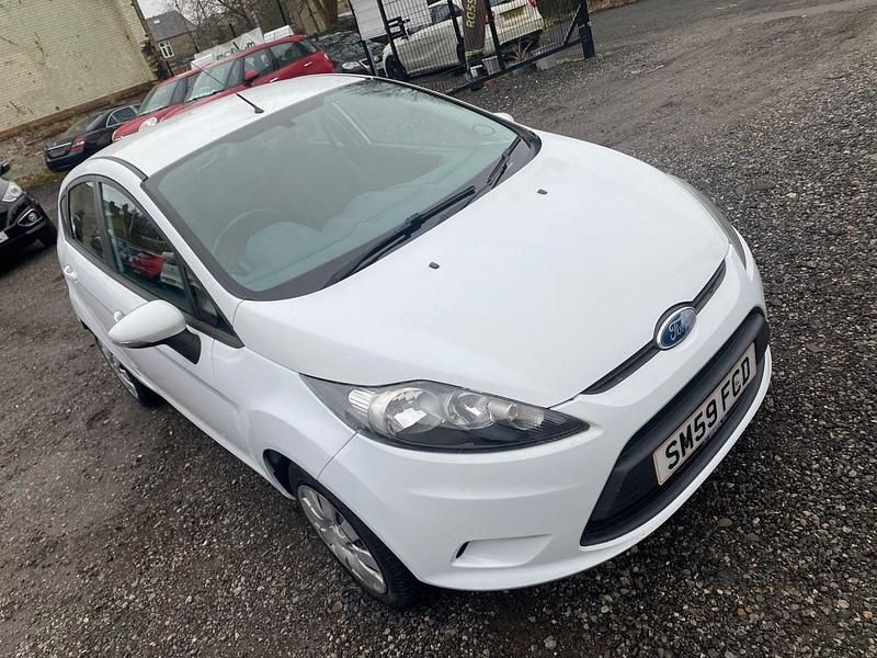 Used Ford Fiesta Style 2009 White Hatchback
