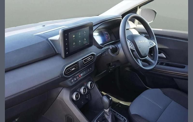 Used Dacia Jogger Extreme 139 HP (102 kW) 2024 Black MPV