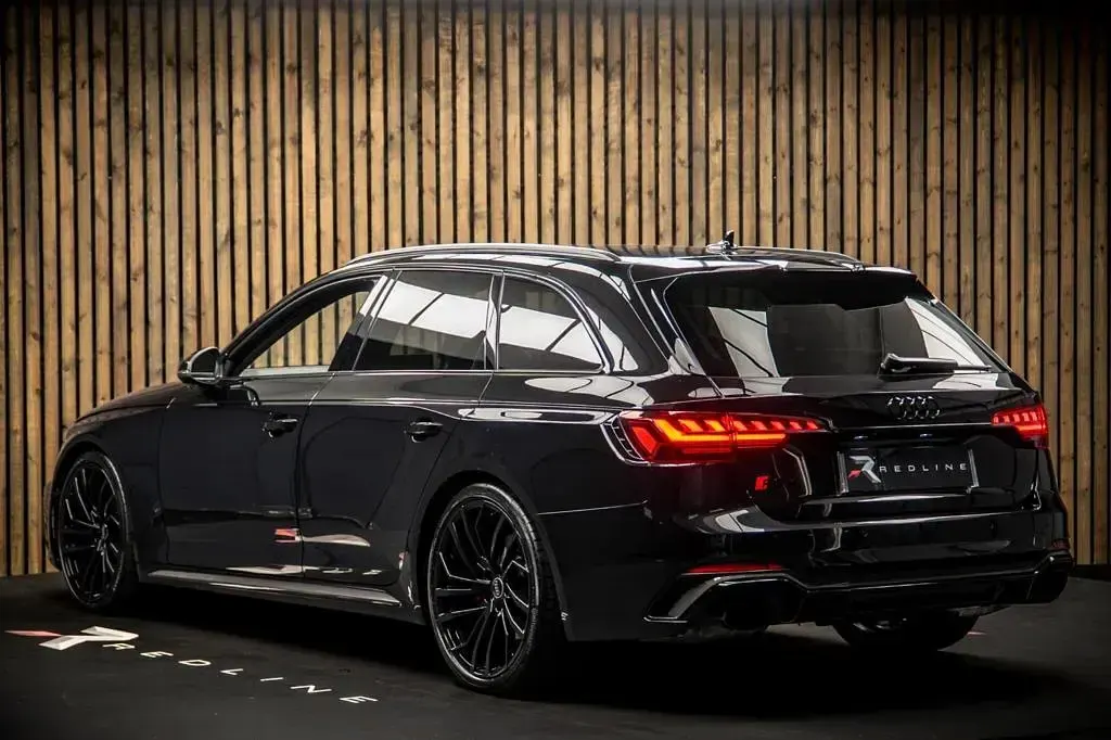 Used Audi RS4 Advanced 2023 Black Estate