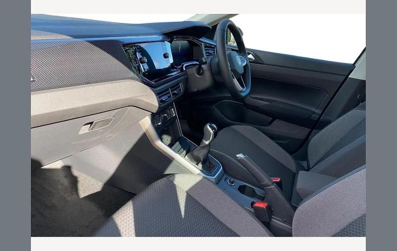 New VW Taigo Life 95 HP (69 kW) 2025 Ascot grey SUV