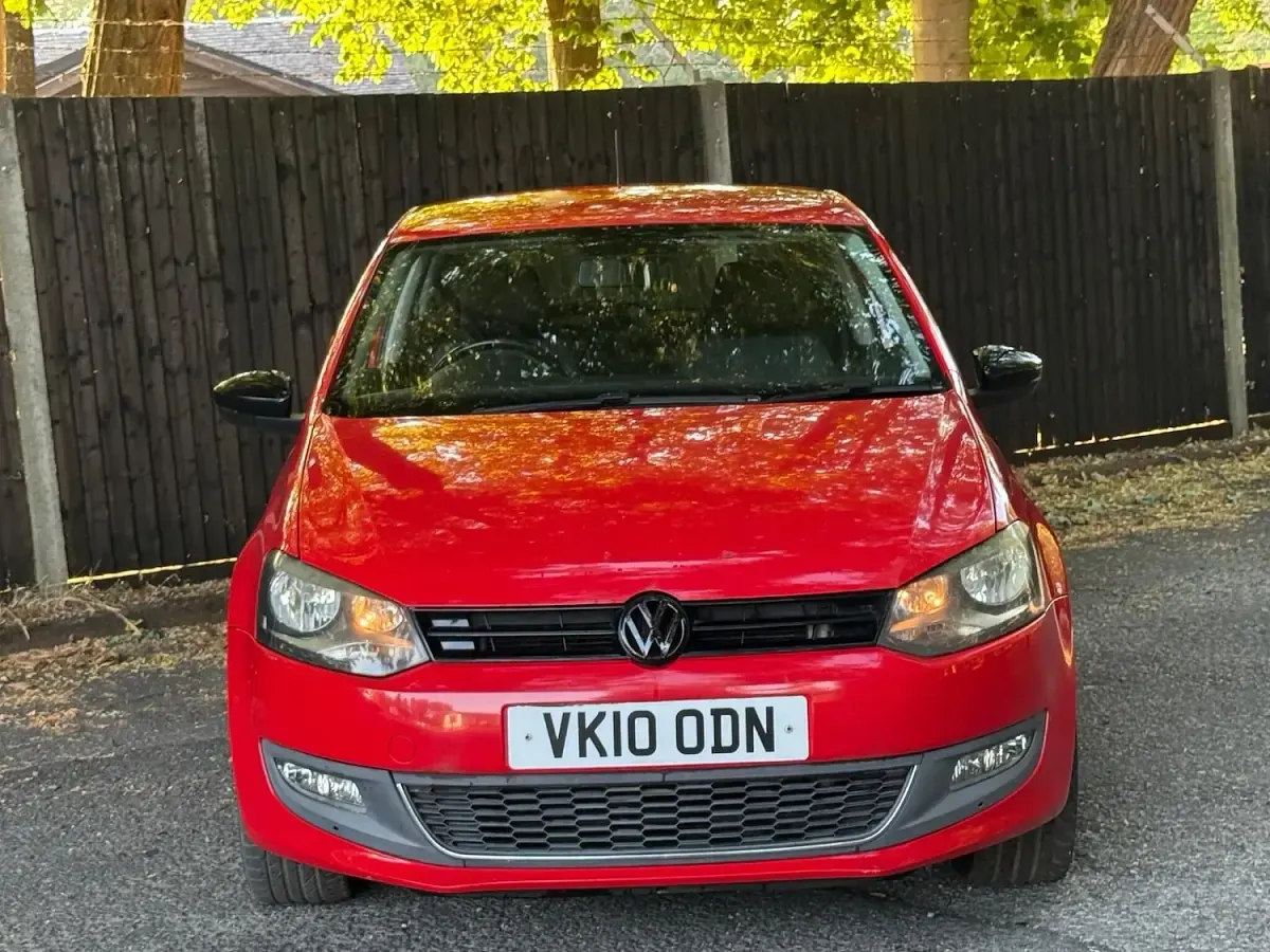 Used VW Polo SEL 90 HP (66 kW) 2010 Red Hatchback