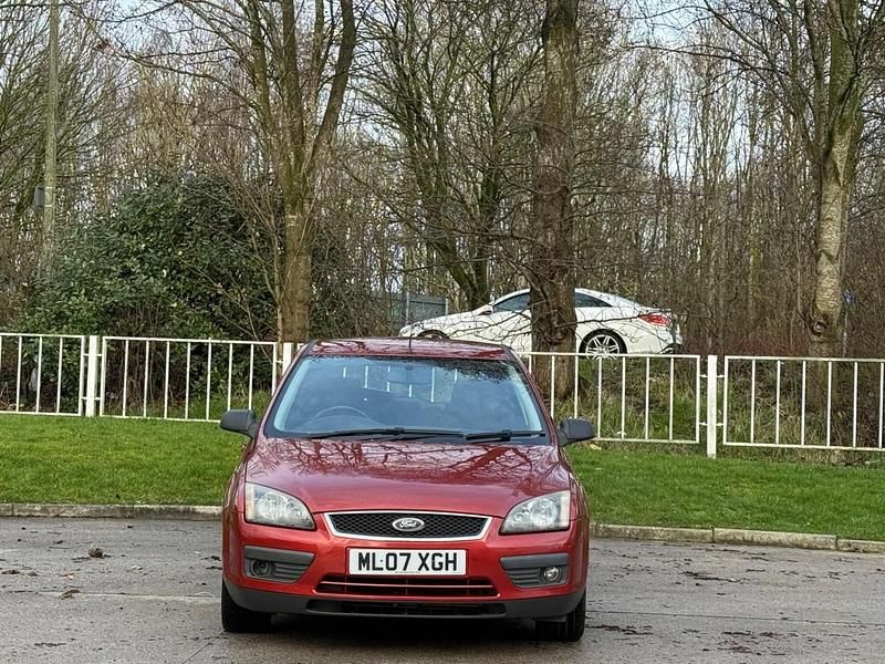 Used Ford Focus Zetec 2007 Red Hatchback
