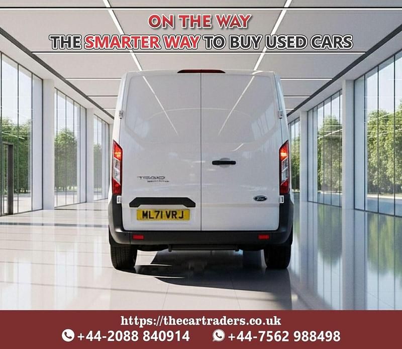 Used Ford Transit Custom Limited 2021 White Van