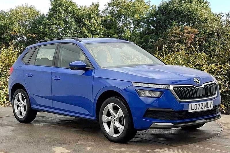 Used Skoda Kamiq SE 70 HP (51 kW) 2023 Energy blue SUV