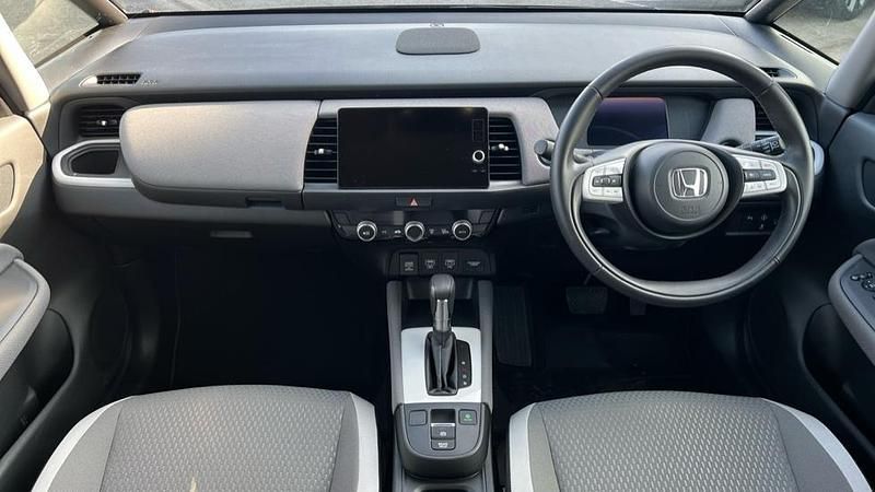 Used Honda Jazz Hybrid 109 HP (80 kW) 2023 Solid  crystal black Hatchback
