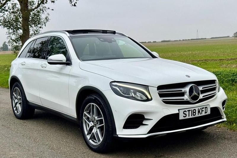 Used Mercedes GLC220 AMG Line Premium Plus 170 HP (125 kW) 2018
