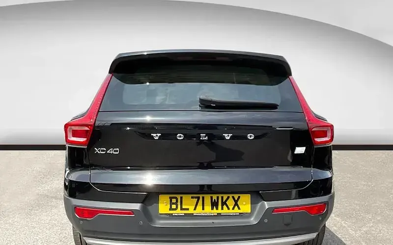 Used Volvo XC40 Inscription 211 HP (155 kW) 2021 SUV