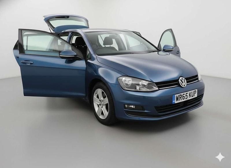 Used VW Golf VII Match 2015 Blue Hatchback