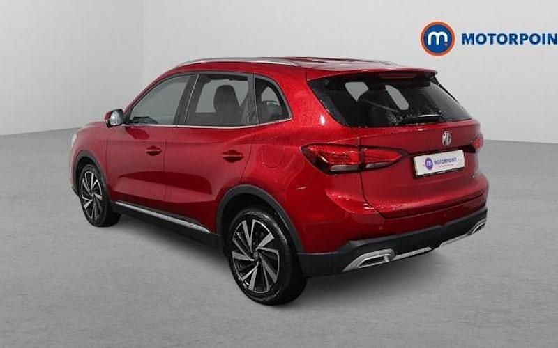 Used MG ZS Trophy 196 HP (144 kW) 2025 Red SUV