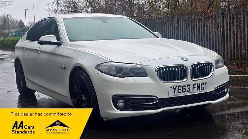 Used BMW 520 Luxury Line 2013 White Sedan