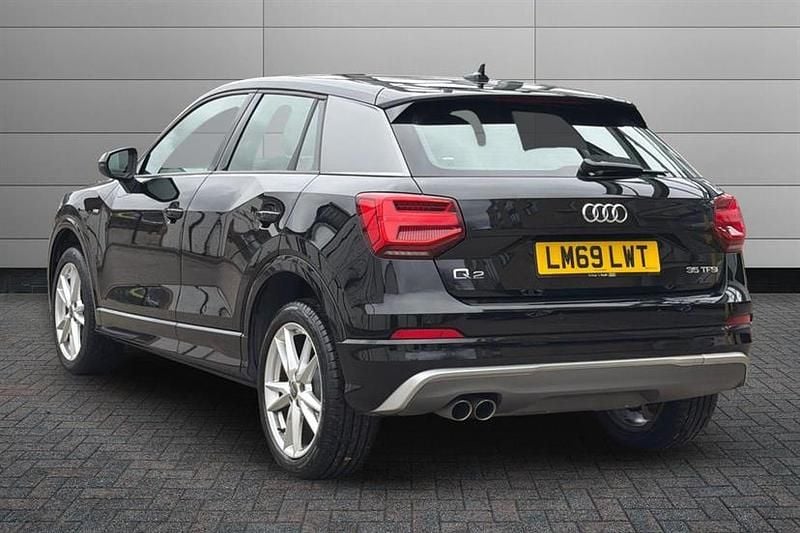 Used Audi Q2 S-Line 150 HP (110 kW) 2019 Black SUV