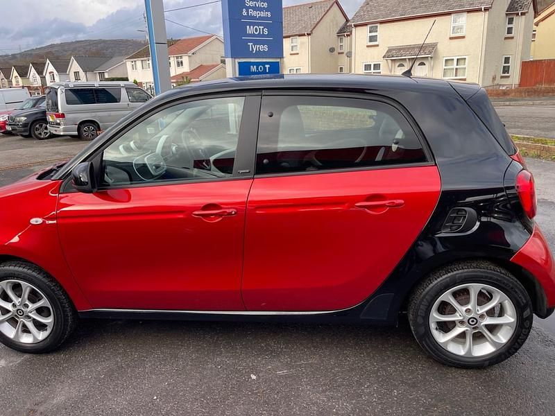 Używany Smart ForFour Passion 2015 Czerwony Hatchback