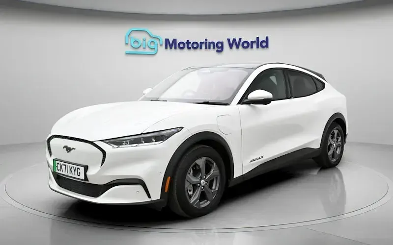 Usado Ford Mustang Extended Range 294 HP (216 kW) 2021 Branco Carrinha